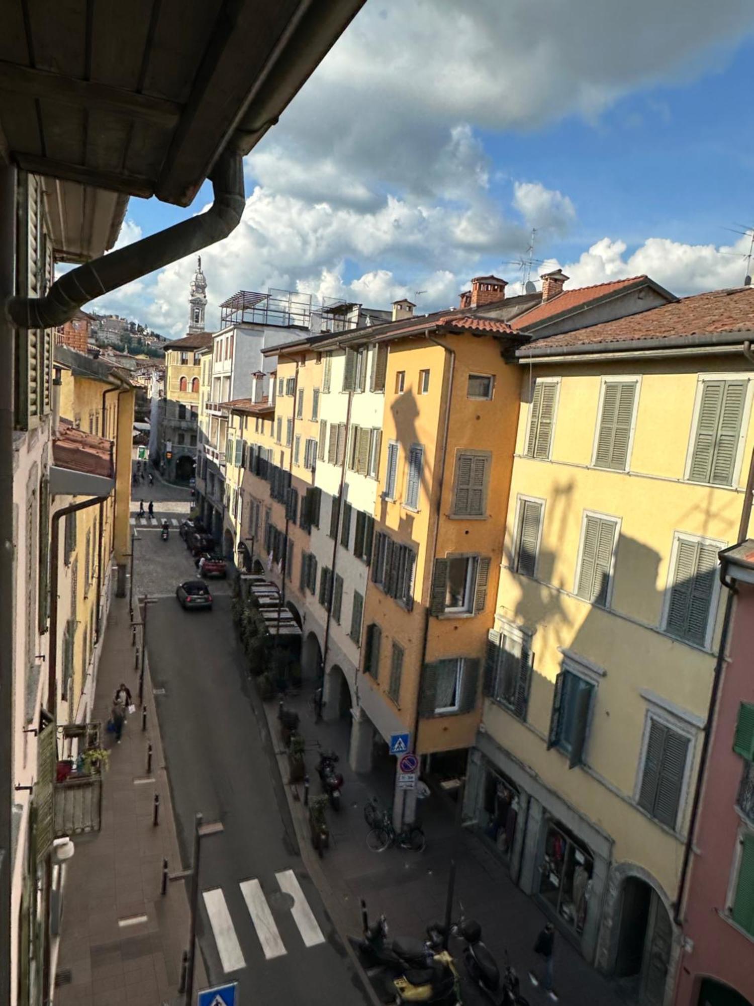 La Mansardina Di San Leonardo Apartment Bergamo Ngoại thất bức ảnh