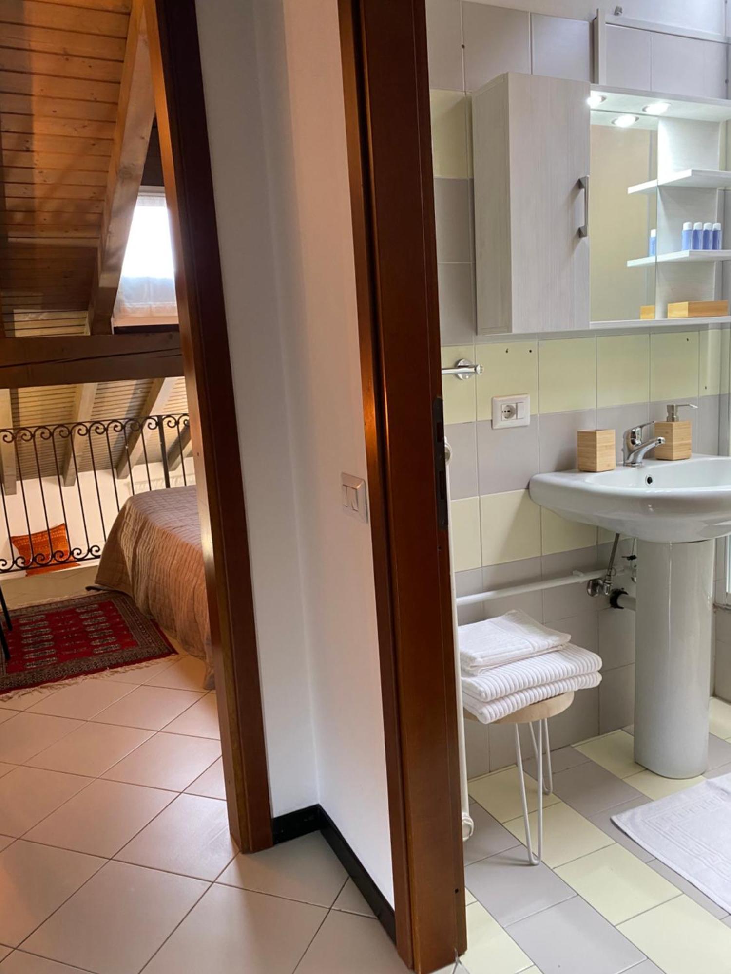 La Mansardina Di San Leonardo Apartment Bergamo Ngoại thất bức ảnh